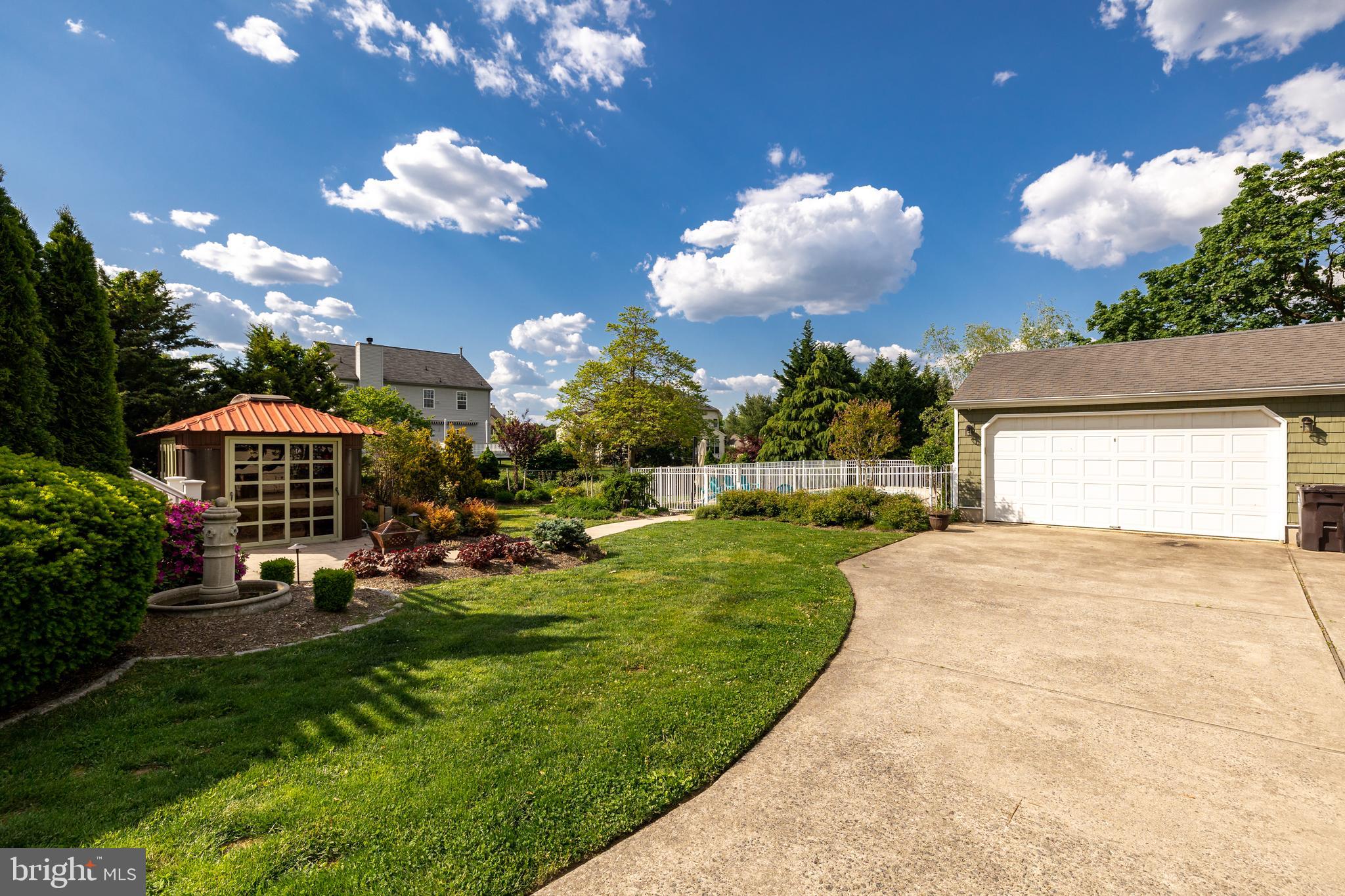 339 Creek Road Delran, NJ 08075 - Photo 42 of 53 Backyard