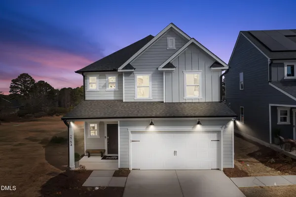 $699,860 | 2754 Farmhouse Drive, Apex, NC 27502