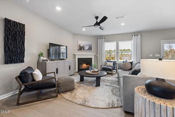 $699,860 | 2754 Farmhouse Drive, Apex, NC 27502