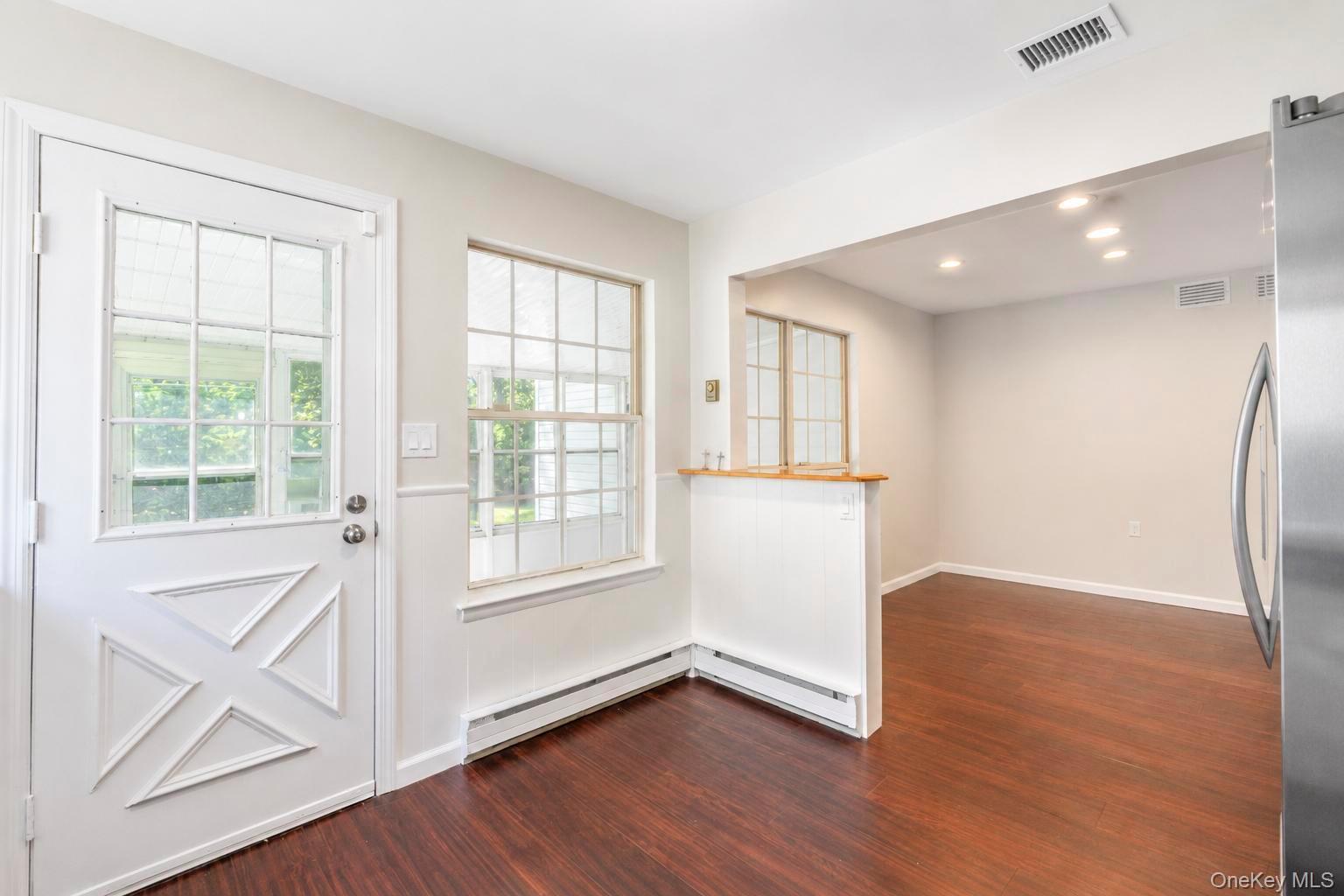 232 Belfast Lane Ridge, NY 11961 - Photo 11 of 33 Gallery Image 11