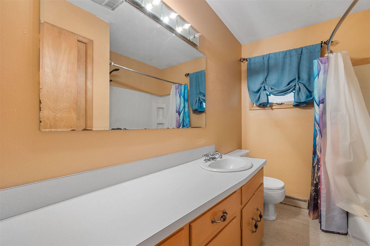 408 Terrace Road Iowa City, IA 52245 - Photo 13 of 26 Gallery Image 13