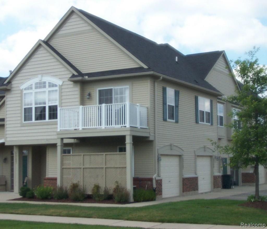 4257 Hampton Ridge Boulevard, Unit 132 Howell, MI 48843 - Photo 1 of 22 upper end unit