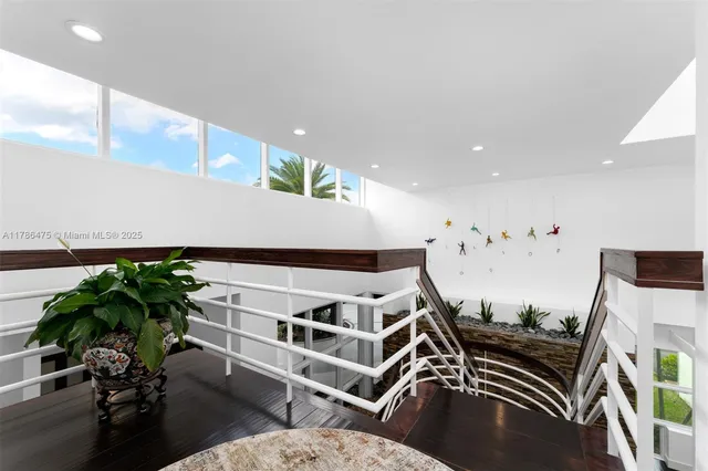 $2,750,000 | 8820 Southwest 104th Street, Miami, FL 33176