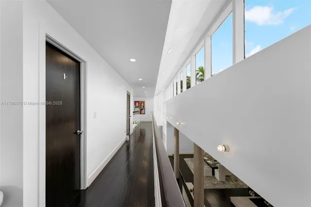 $2,750,000 | 8820 Southwest 104th Street, Miami, FL 33176