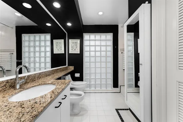 $2,750,000 | 8820 Southwest 104th Street, Miami, FL 33176