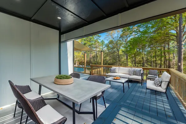 $525,000 | 2787 Lake Silver Road, Crestview, FL 32536