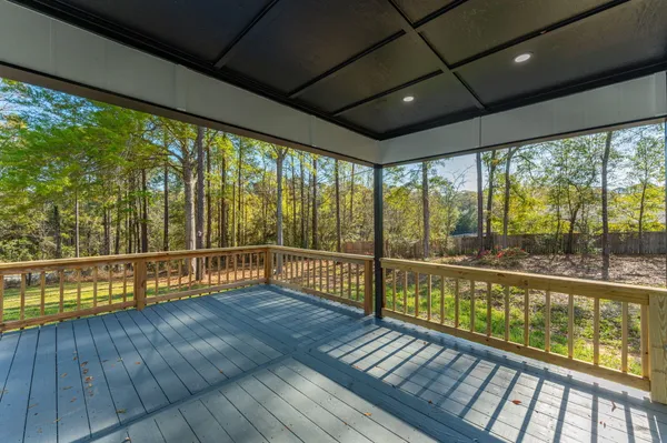 $525,000 | 2787 Lake Silver Road, Crestview, FL 32536