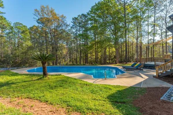 $525,000 | 2787 Lake Silver Road, Crestview, FL 32536