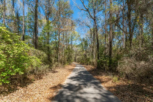 $525,000 | 2787 Lake Silver Road, Crestview, FL 32536