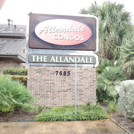$1,175 | 7685 Northcross Drive, Unit 620, Austin, TX 78757