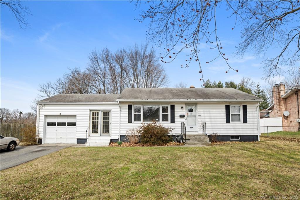 846 Milford Point Road Milford, CT 06460 - Photo 1 of 1 a front view of a house with garden