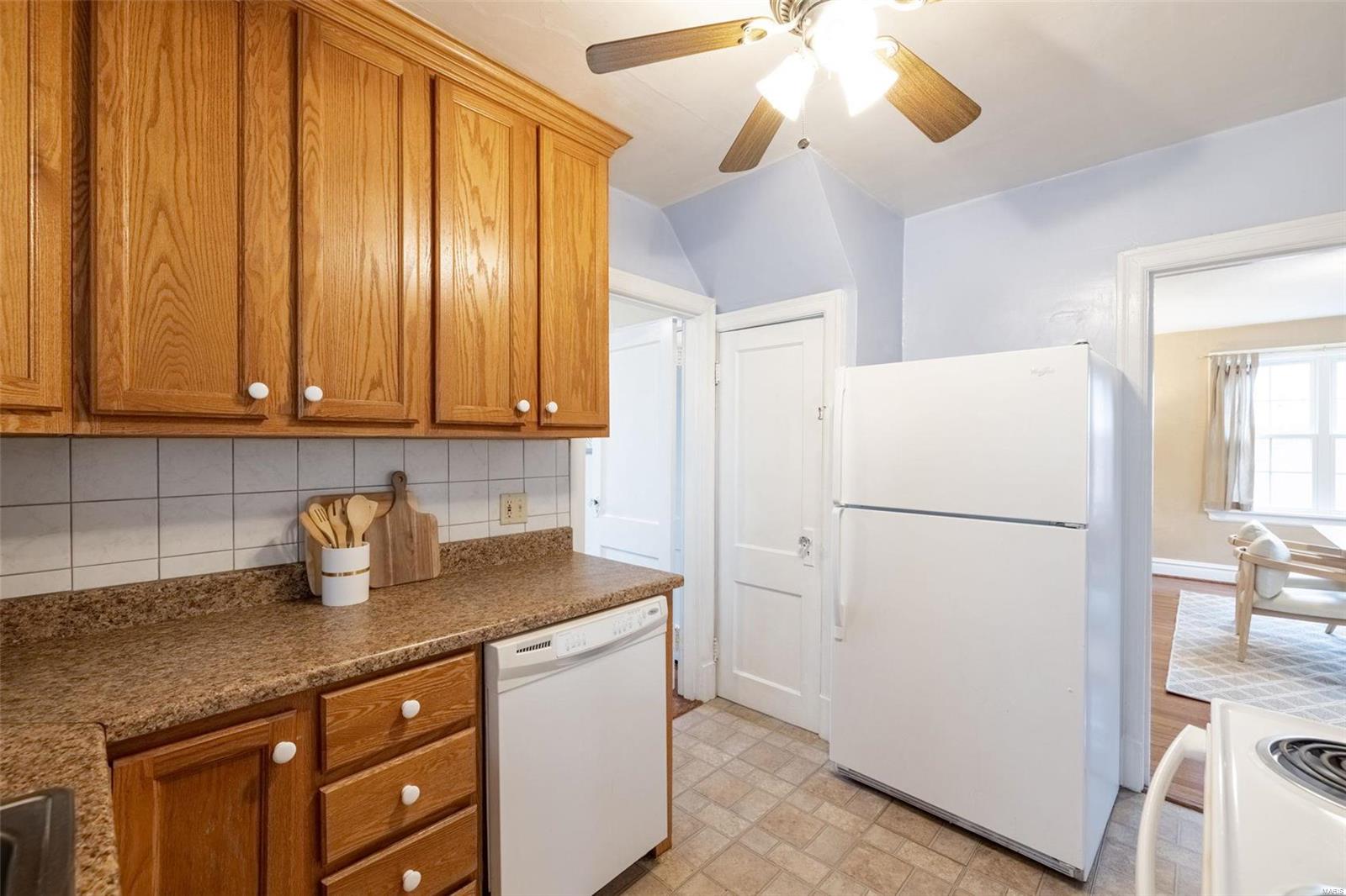 8915 Litzsinger Road St. Louis, MO 63144 - Photo 15 of 29 Gallery Image 15