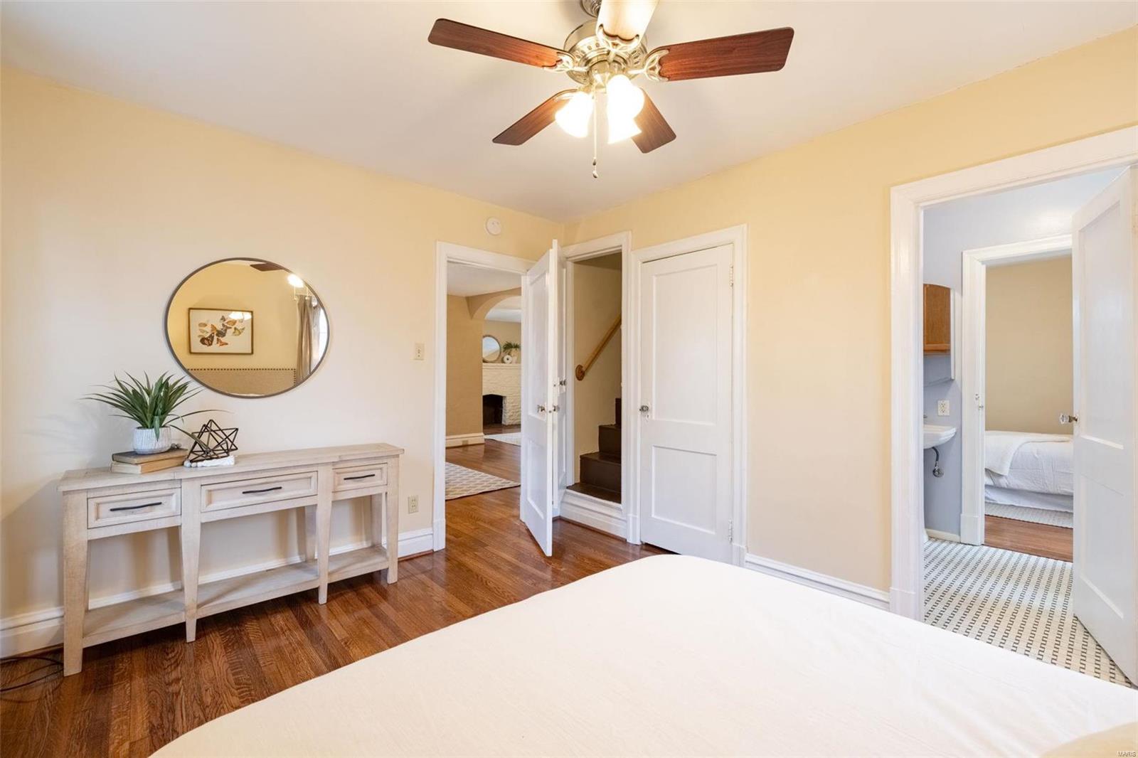 8915 Litzsinger Road St. Louis, MO 63144 - Photo 8 of 29 Gallery Image 8