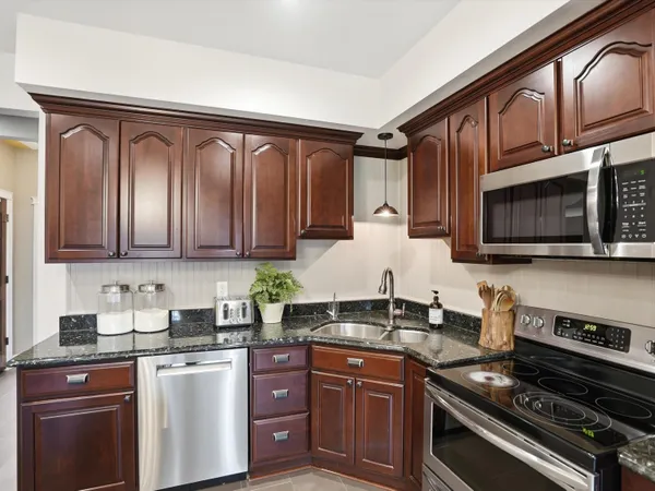 $1,125,000 | 5733 Pontiac Trail, Ann Arbor, MI 48105