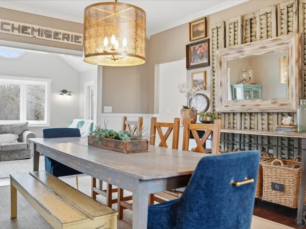 $1,125,000 | 5733 Pontiac Trail, Ann Arbor, MI 48105