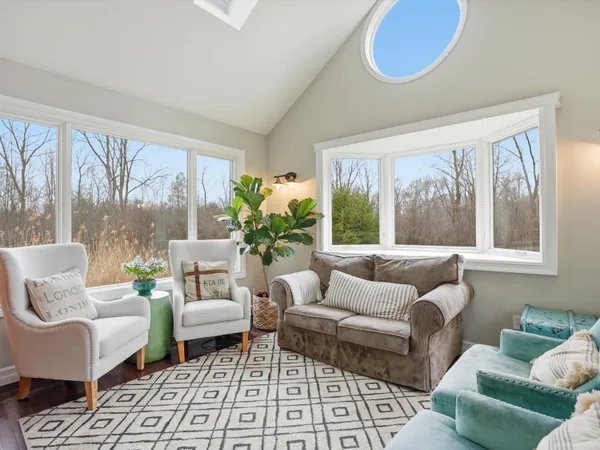 $1,125,000 | 5733 Pontiac Trail, Ann Arbor, MI 48105