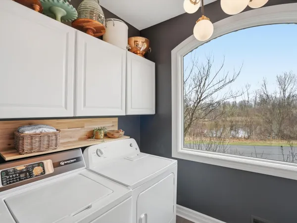 $1,125,000 | 5733 Pontiac Trail, Ann Arbor, MI 48105