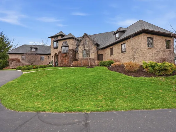 $1,125,000 | 5733 Pontiac Trail, Ann Arbor, MI 48105