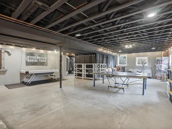 $1,125,000 | 5733 Pontiac Trail, Ann Arbor, MI 48105