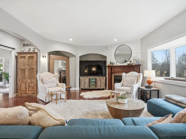 $1,125,000 | 5733 Pontiac Trail, Ann Arbor, MI 48105