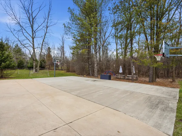 $1,125,000 | 5733 Pontiac Trail, Ann Arbor, MI 48105