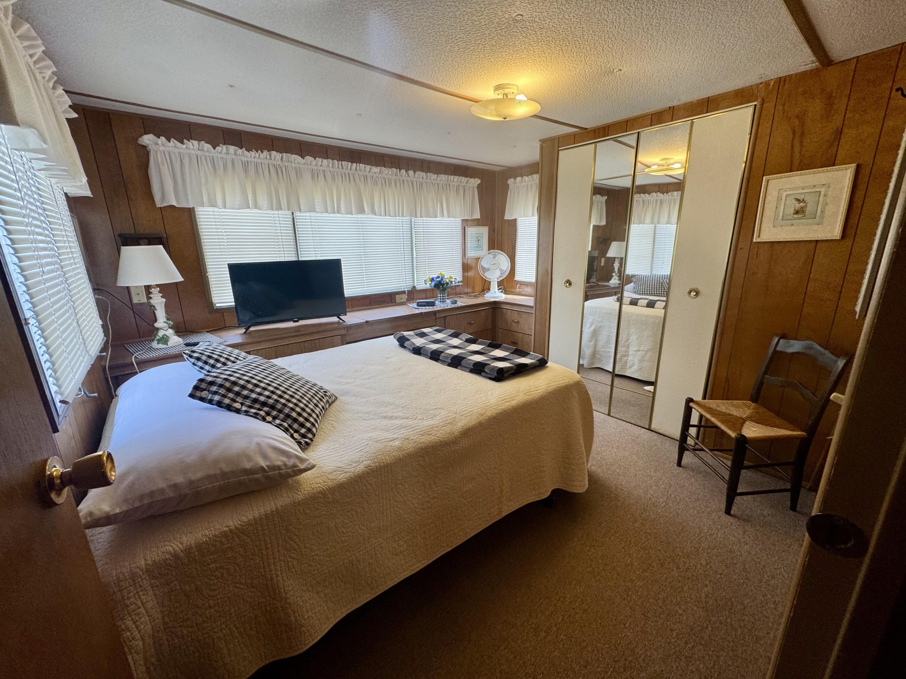 W1325 Spring Grove Road, Unit 39 Ripon, WI 54971 - Photo 14 of 28 Bedroom 1