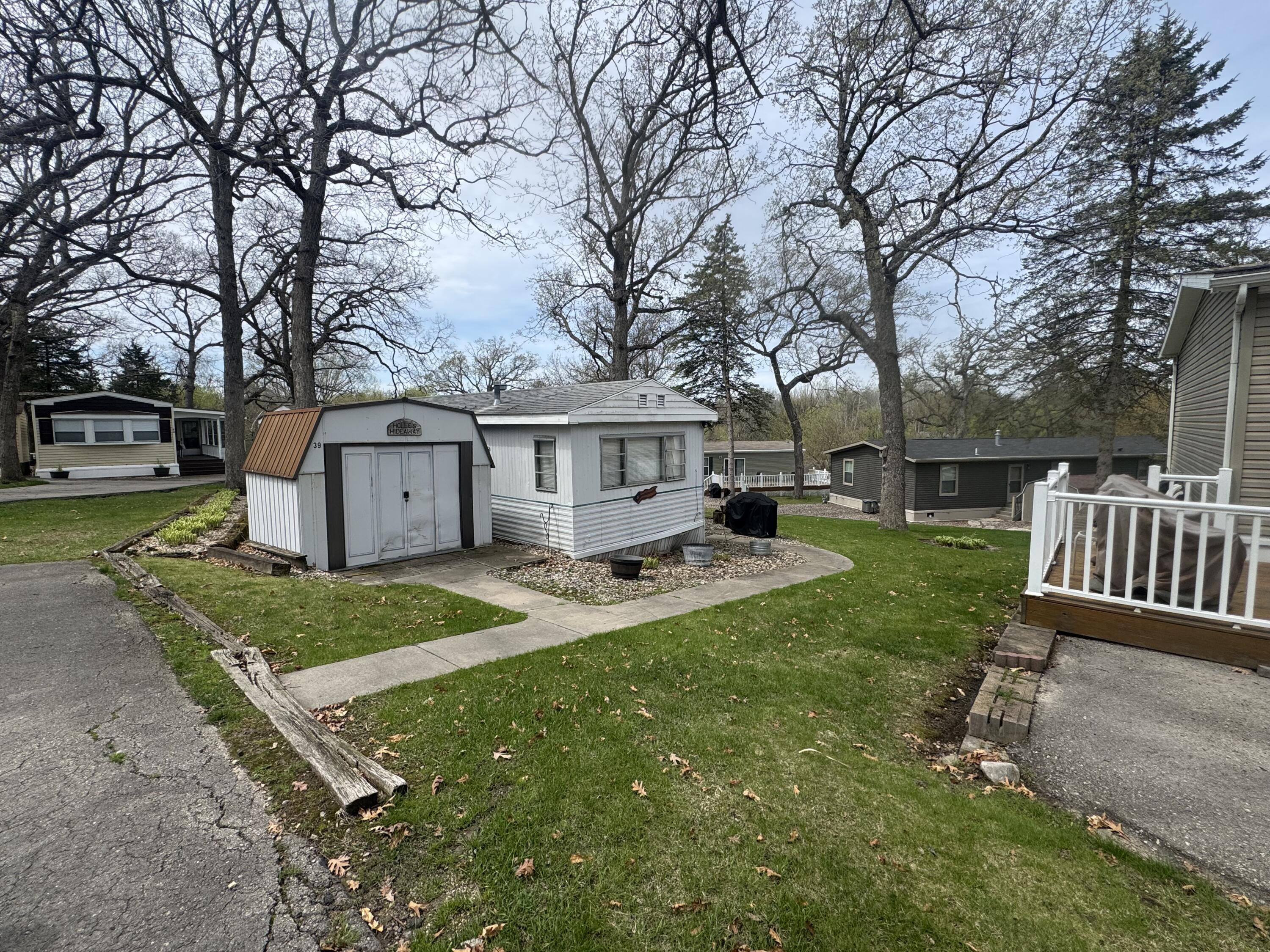 W1325 Spring Grove Road, Unit 39 Ripon, WI 54971 - Photo 24 of 28 Parking for 2 or 3