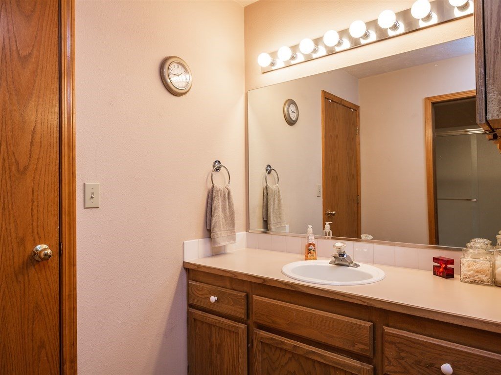 3802 South Union Road Spokane Valley, WA 99206 - Photo 12 of 20 Gallery Image 12