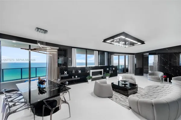 $28,500 | 18555 Collins Avenue, Unit 1605, Sunny Isles Beach, FL 33160