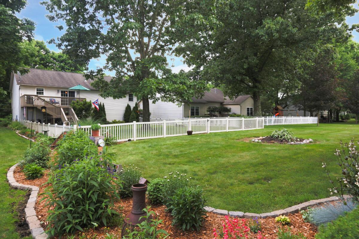 22565 Cornish Road Howard, OH 43028 - Photo 3 of 36 Gallery Image 3