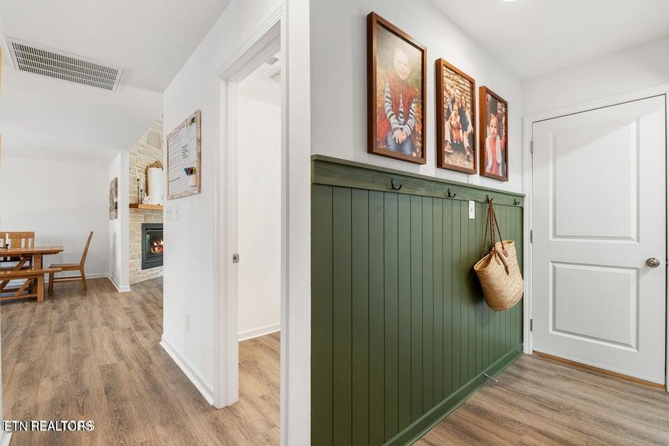 11749 Black Road Knoxville, TN 37932 - Photo 20 of 45 Hallway