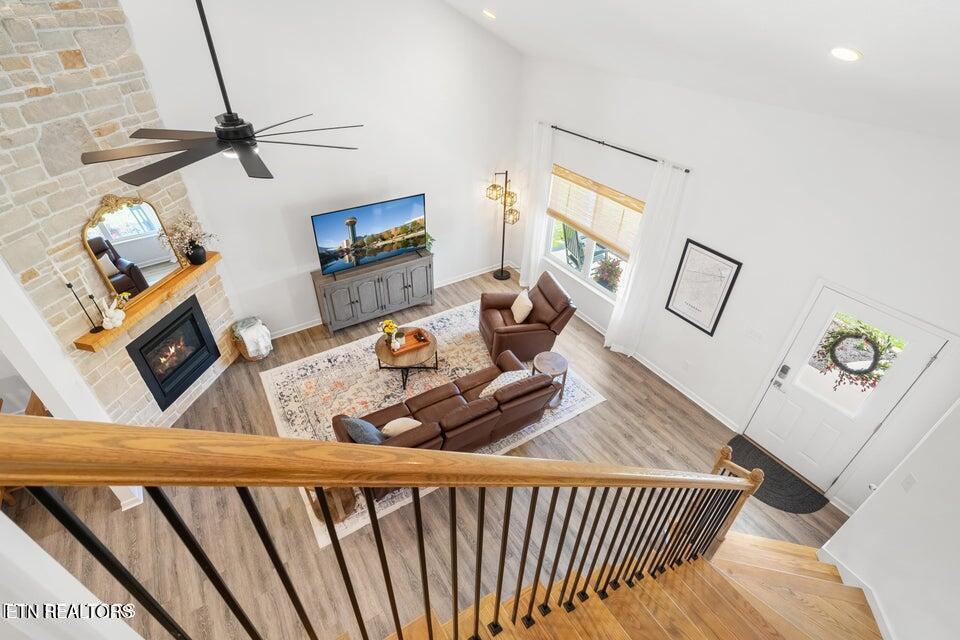 11749 Black Road Knoxville, TN 37932 - Photo 26 of 45 Heading upstairs