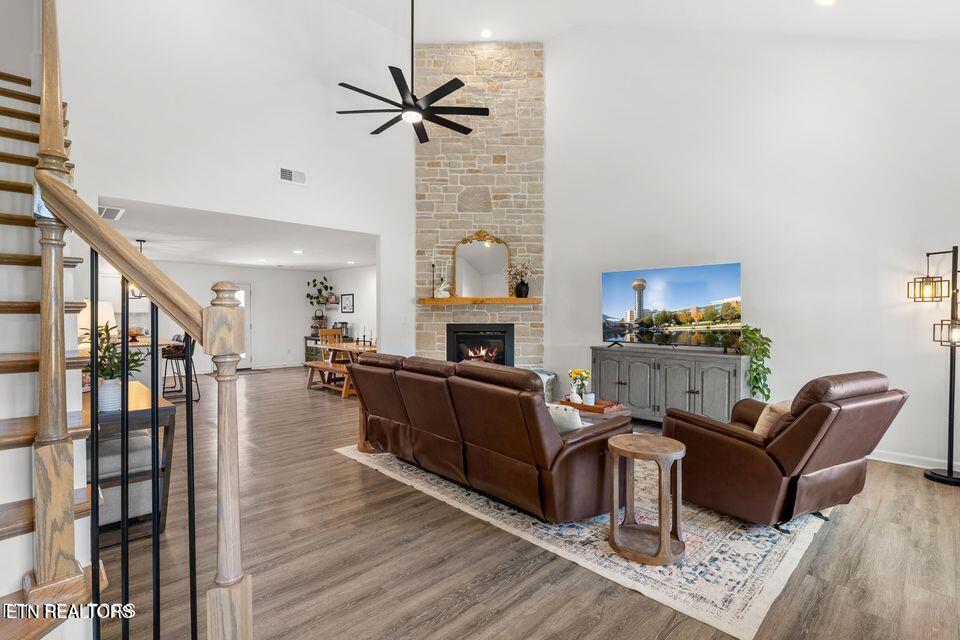 11749 Black Road Knoxville, TN 37932 - Photo 5 of 45 Living Room