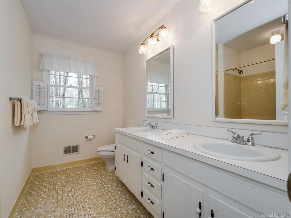 3816 Tilley Morris Road Matthews, NC 28105 - Photo 17 of 24 Gallery Image 17