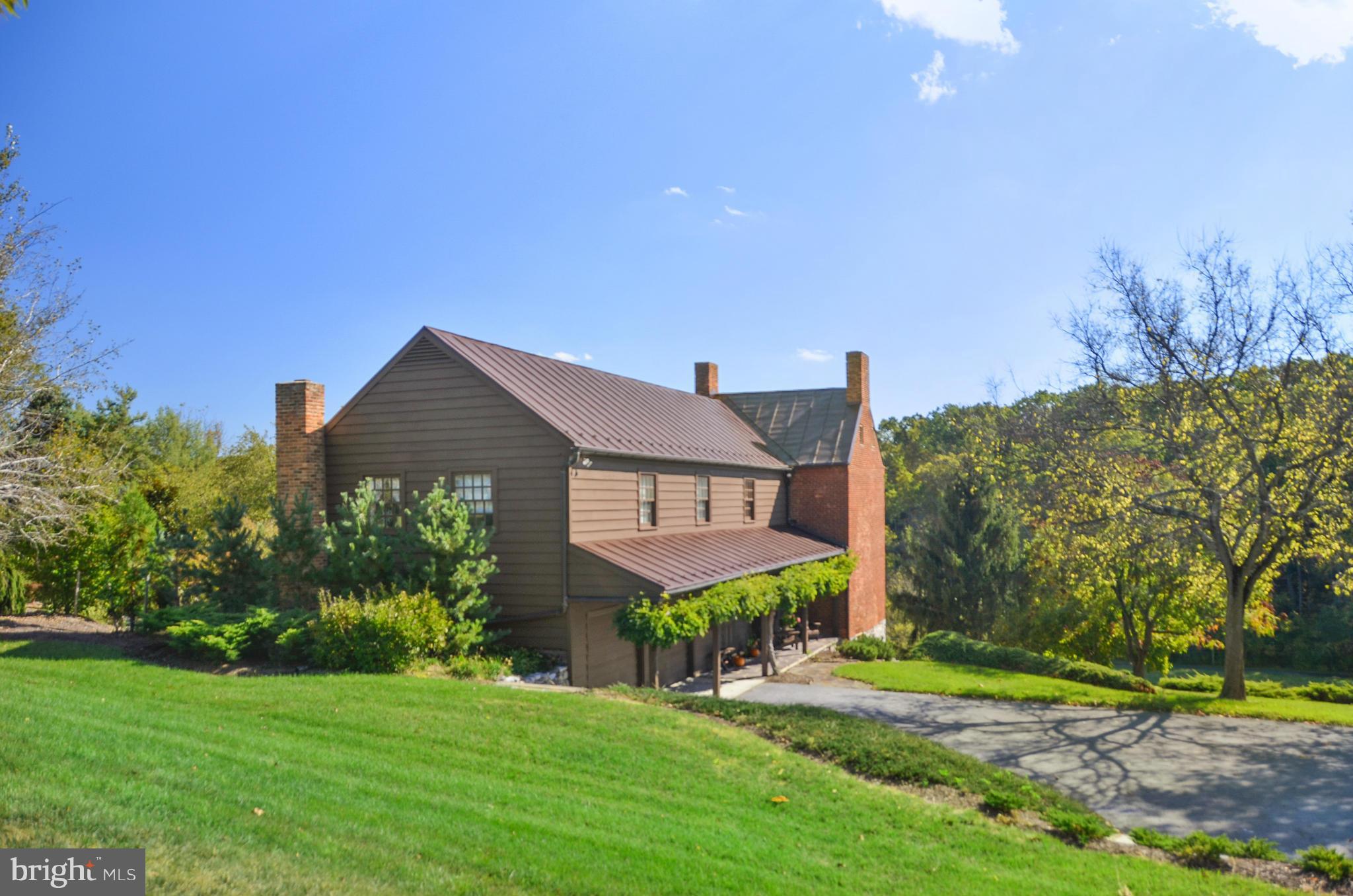 233 Burnt Factory Road Stephenson, VA 22656 - Photo 3 of 30 Exterior (Front)