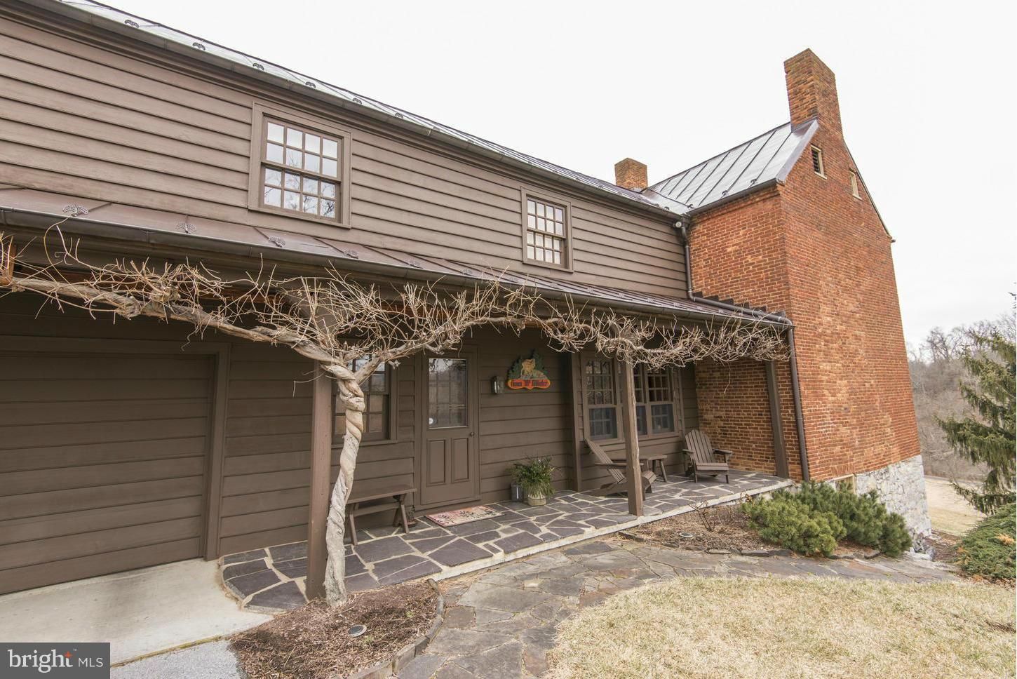 233 Burnt Factory Road Stephenson, VA 22656 - Photo 4 of 30 Exterior (Front)