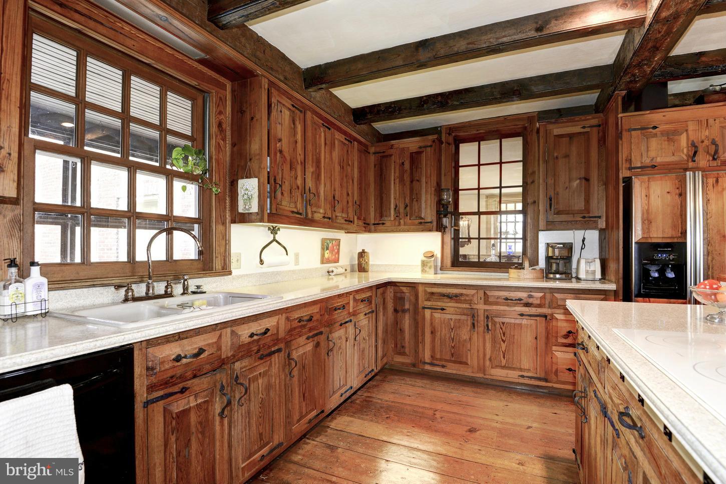233 Burnt Factory Road Stephenson, VA 22656 - Photo 10 of 30 Kitchen