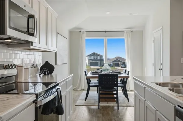 $353,870 | 20385 West 193rd Street, Spring Hill, KS 66083