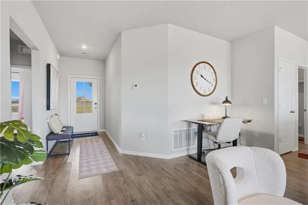 $353,870 | 20385 West 193rd Street, Spring Hill, KS 66083