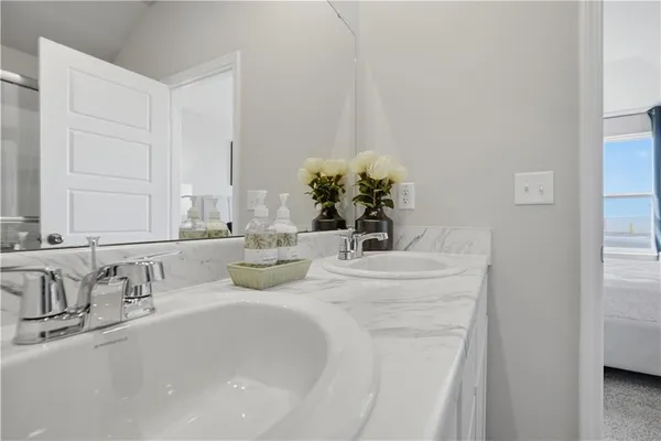 $353,870 | 20385 West 193rd Street, Spring Hill, KS 66083