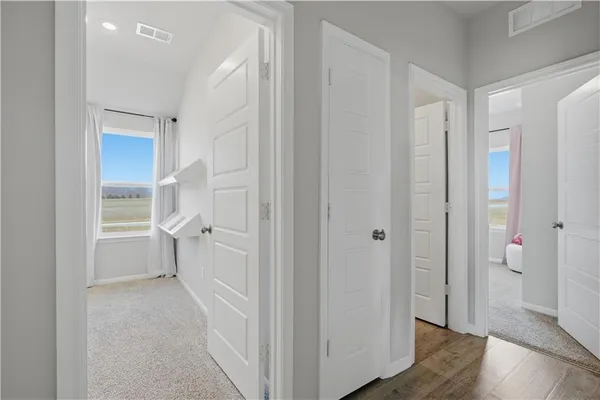 $353,870 | 20385 West 193rd Street, Spring Hill, KS 66083