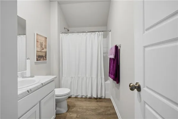 $353,870 | 20385 West 193rd Street, Spring Hill, KS 66083