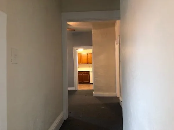 $1,695 | 217 North Hamilton Street, Unit 1, Madison, WI 53703