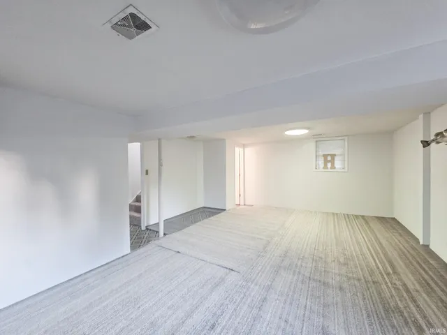 $255,000 | 3117 East Bristol Street, Elkhart, IN 46514