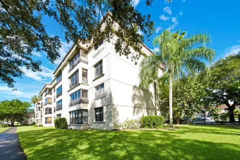 $205,000 | 2908 Carambola Circle South, Unit 101B, Coconut Creek, FL 33066