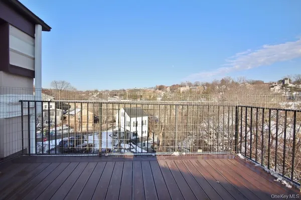 $538,888 | 88 Broadway, Unit PH1, Ossining, NY 10562