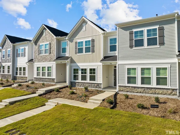 $2,100 | 5106 Anamosa Street, Raleigh, NC 27610
