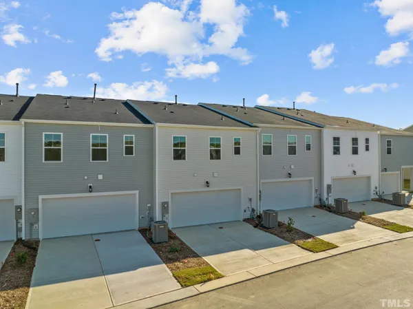 $2,100 | 5106 Anamosa Street, Raleigh, NC 27610