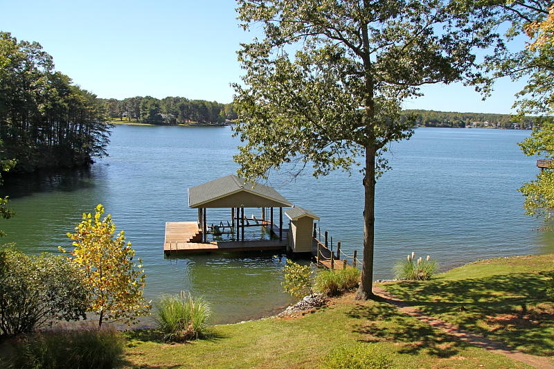 822 High Point Road Moneta, VA 24121 - Photo 1 of 28 IMG_0732-2