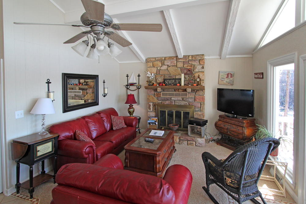 822 High Point Road Moneta, VA 24121 - Photo 11 of 28 Pic7